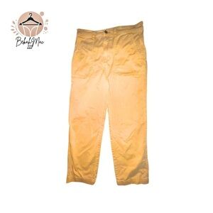 GAP Girlfriend Khaki Pants Size 8 – Casual Chic Must-Have for Everyday Style!